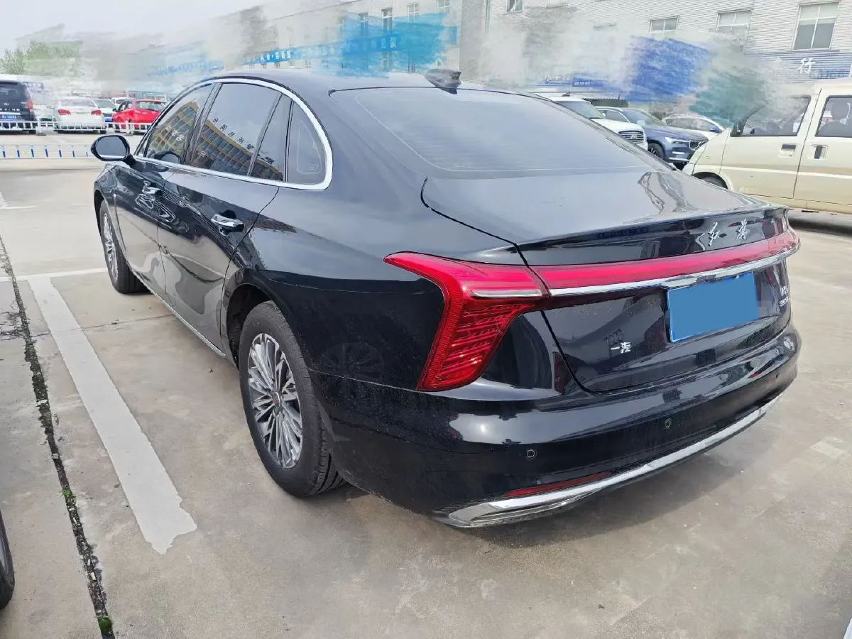 2024 HongQi H5 1.5T 169HP L4 7DCT,autocango,china used car exporter,china ev exporter,chinese used car exporter,chinese used ev exporter
