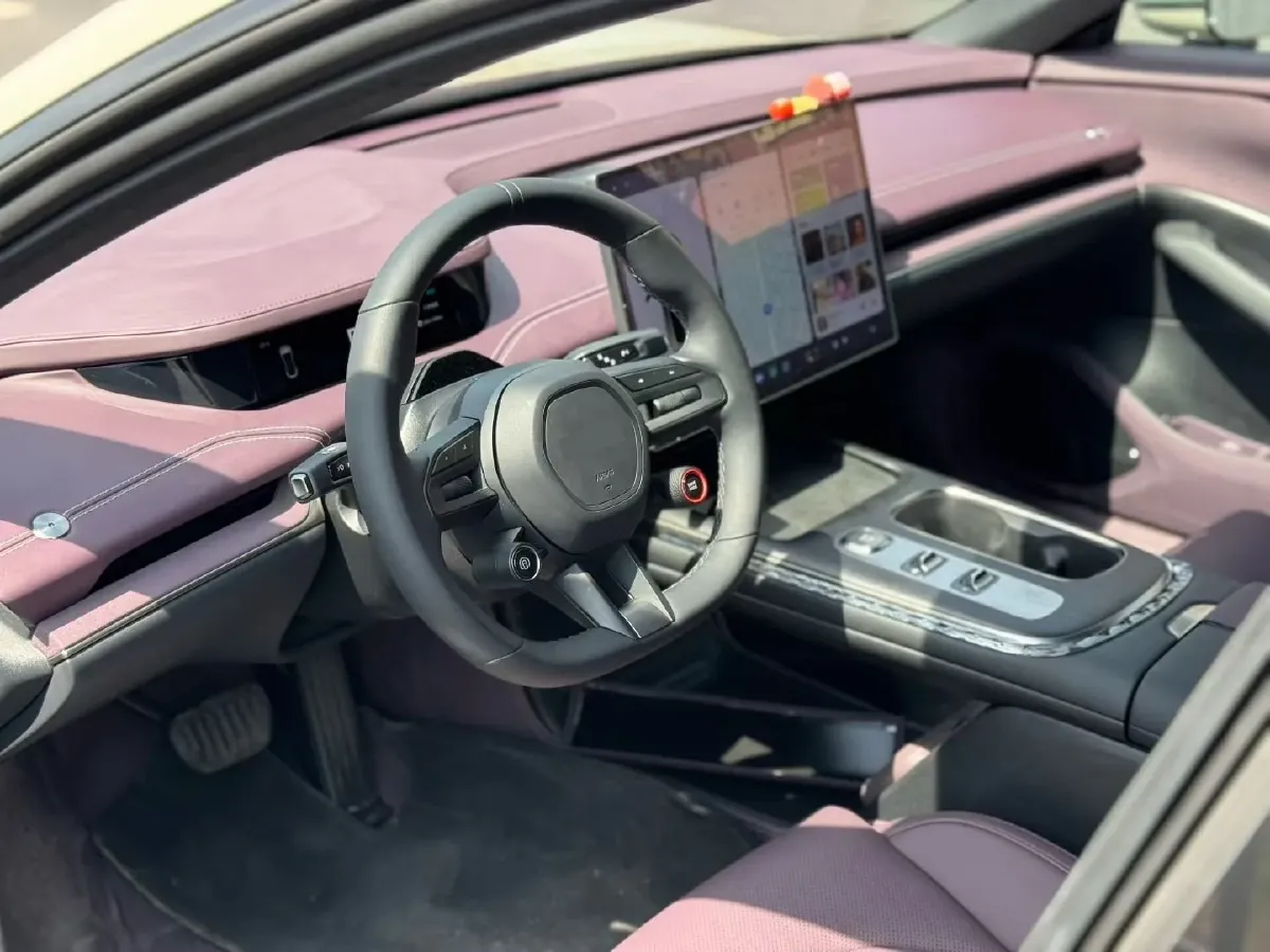 2024 MI SU7 BEV 73.6KWH,autocango,china used car exporter,china ev exporter,chinese used car exporter,chinese used ev exporter