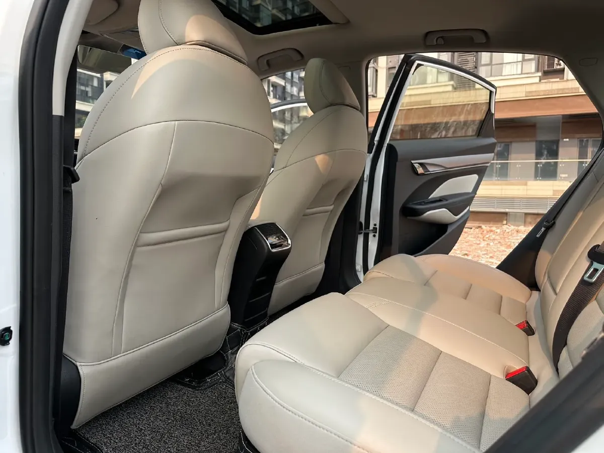 2018 Geely Binray 1.4T 133HP L4 CVT,autocango,china used car exporter,china ev exporter,chinese used car exporter,chinese used ev exporter