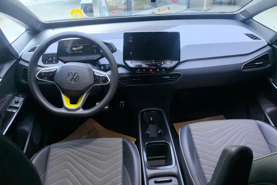 2023 Volkswagen ID.3 BEV 52.8KWH,autocango,china used car exporter,china ev exporter,chinese used car exporter,chinese used ev exporter