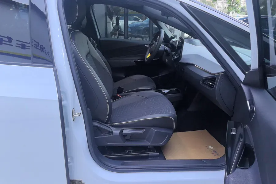 2023 Volkswagen ID.3 BEV 52.8KWH,autocango,china used car exporter,china ev exporter,chinese used car exporter,chinese used ev exporter