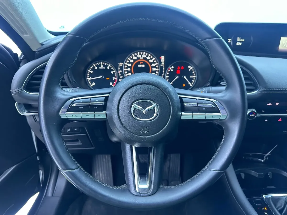 2021 Mazda 3 Axela 2.0L 158HP L4 6AT,autocango,china used car exporter,china ev exporter,chinese used car exporter,chinese used ev exporter