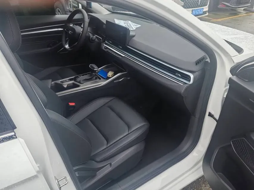 2022 Geely Emgrand 1.5L 114HP L4 CVT,autocango,china used car exporter,china ev exporter,chinese used car exporter,chinese used ev exporter