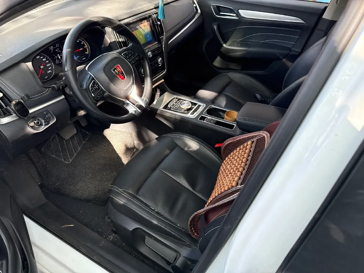 2019 Roewe i6 1.5T 169HP L4 AMT PHEV 9.1KWH,autocango,china used car exporter,china ev exporter,chinese used car exporter,chinese used ev exporter