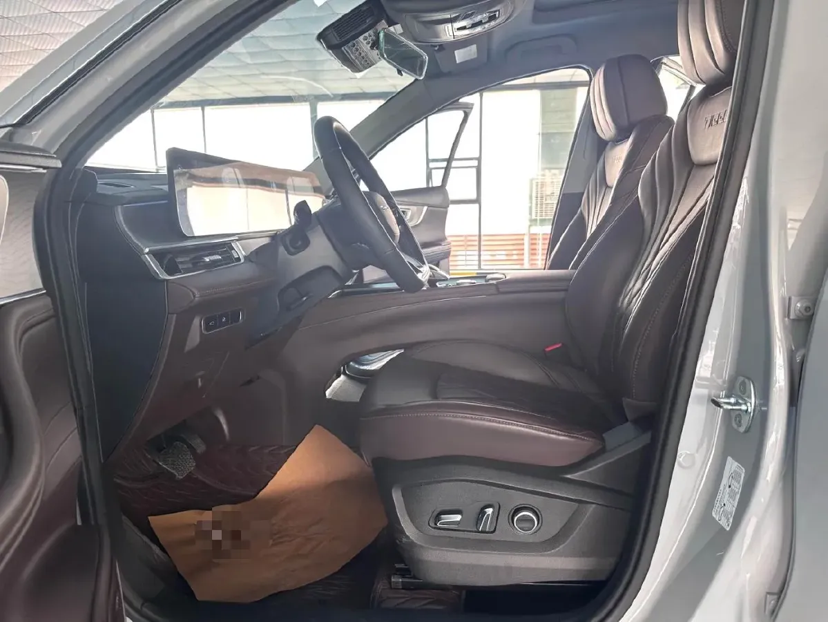 2024 Chery Tiggo 8 PRO 1.6T 197HP L4 7DCT,autocango,china used car exporter,china ev exporter,chinese used car exporter,chinese used ev exporter