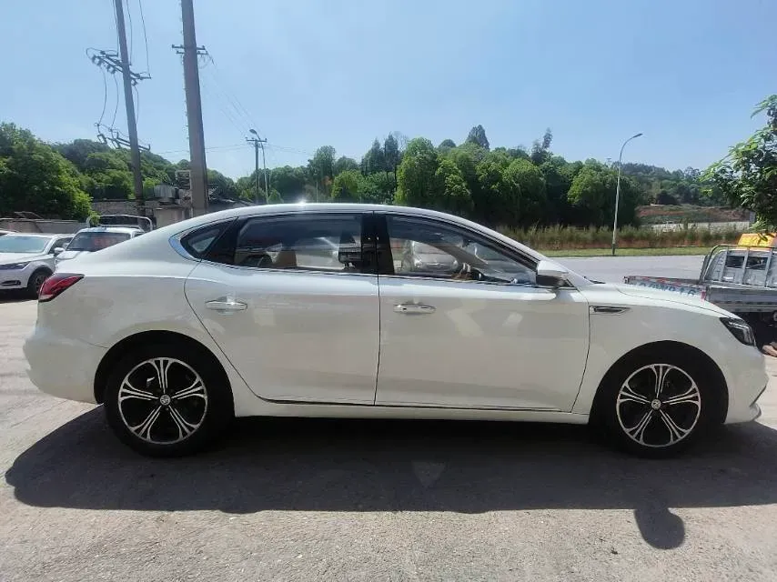 2018 MG MG6 1.5T 169HP L4 7DCT,autocango,china used car exporter,china ev exporter,chinese used car exporter,chinese used ev exporter