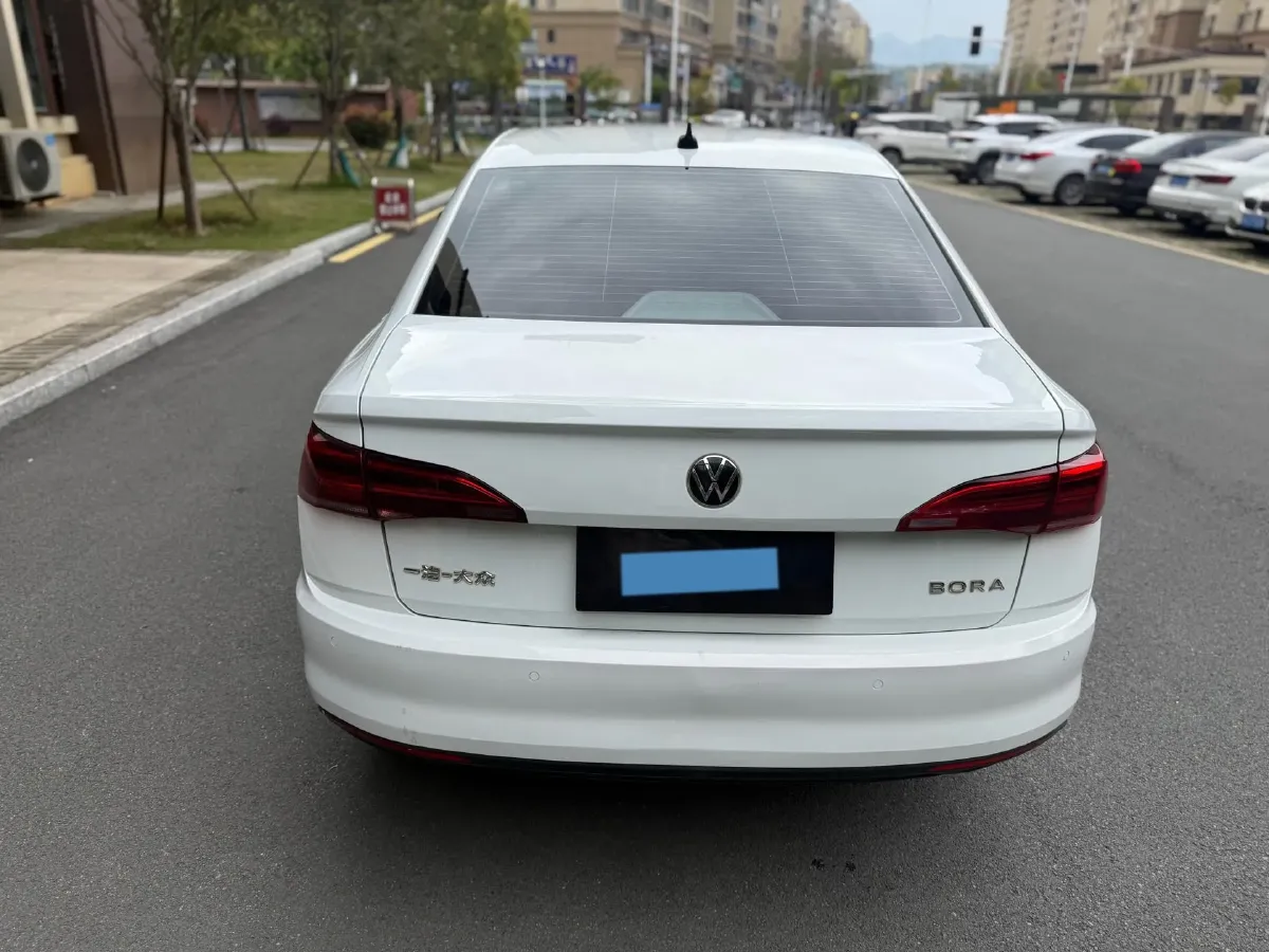 2021 Volkswagen Bora 1.5L 113HP L4 6AT,autocango,china used car exporter,china ev exporter,chinese used car exporter,chinese used ev exporter