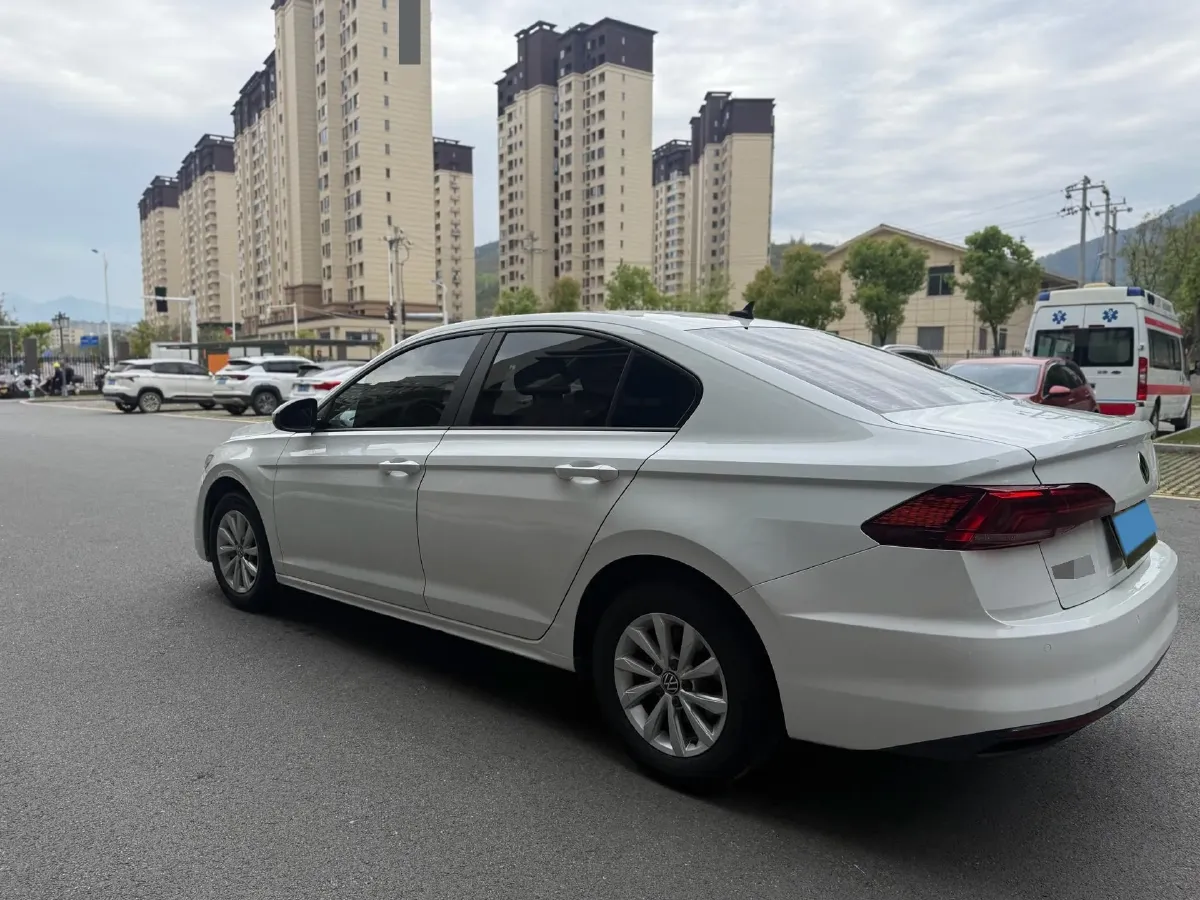 2021 Volkswagen Bora 1.5L 113HP L4 6AT,autocango,china used car exporter,china ev exporter,chinese used car exporter,chinese used ev exporter