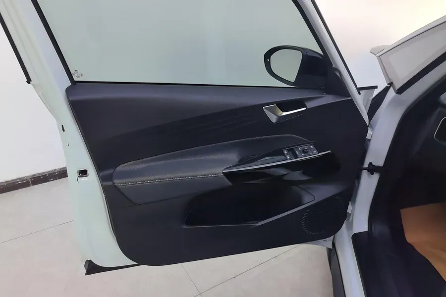 2023 Volkswagen ID.3 BEV 52.8KWH,autocango,china used car exporter,china ev exporter,chinese used car exporter,chinese used ev exporter