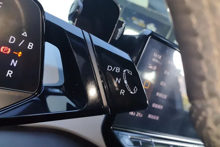 2023 Volkswagen ID.3 BEV 52.8KWH,autocango,china used car exporter,china ev exporter,chinese used car exporter,chinese used ev exporter