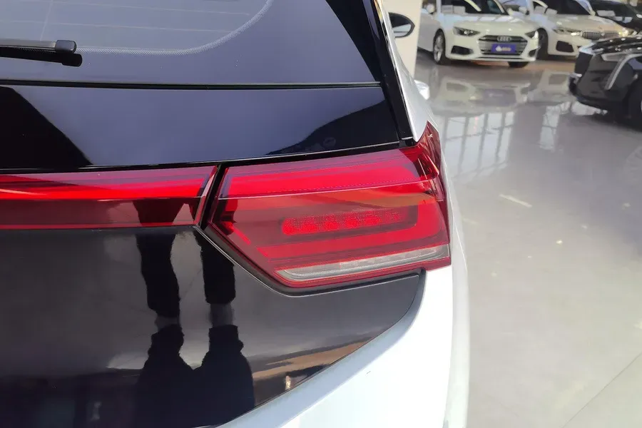 2023 Volkswagen ID.3 BEV 52.8KWH,autocango,china used car exporter,china ev exporter,chinese used car exporter,chinese used ev exporter