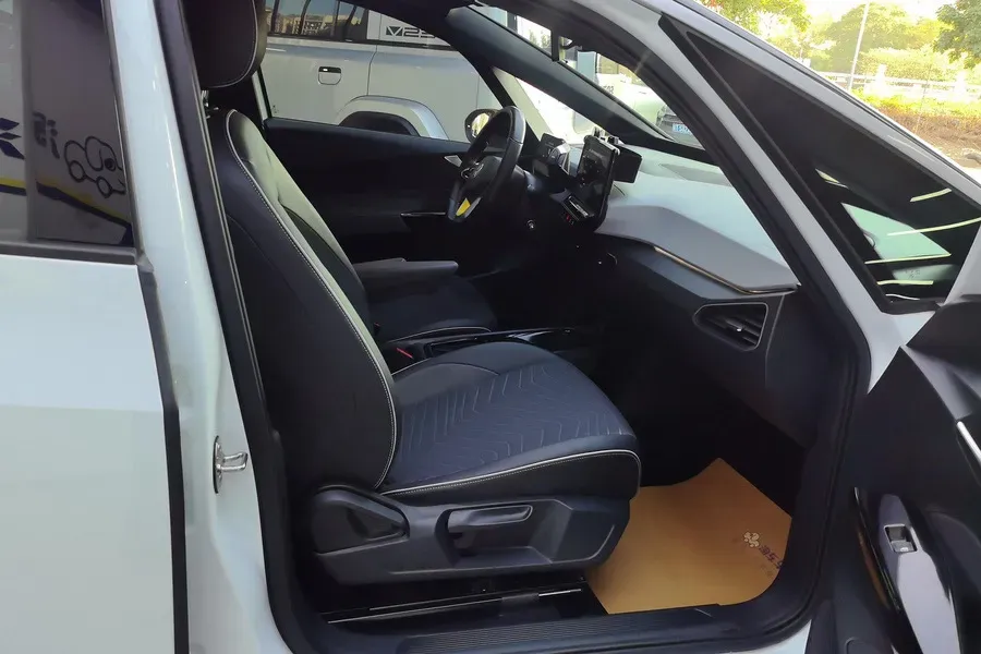 2023 Volkswagen ID.3 BEV 52.8KWH,autocango,china used car exporter,china ev exporter,chinese used car exporter,chinese used ev exporter