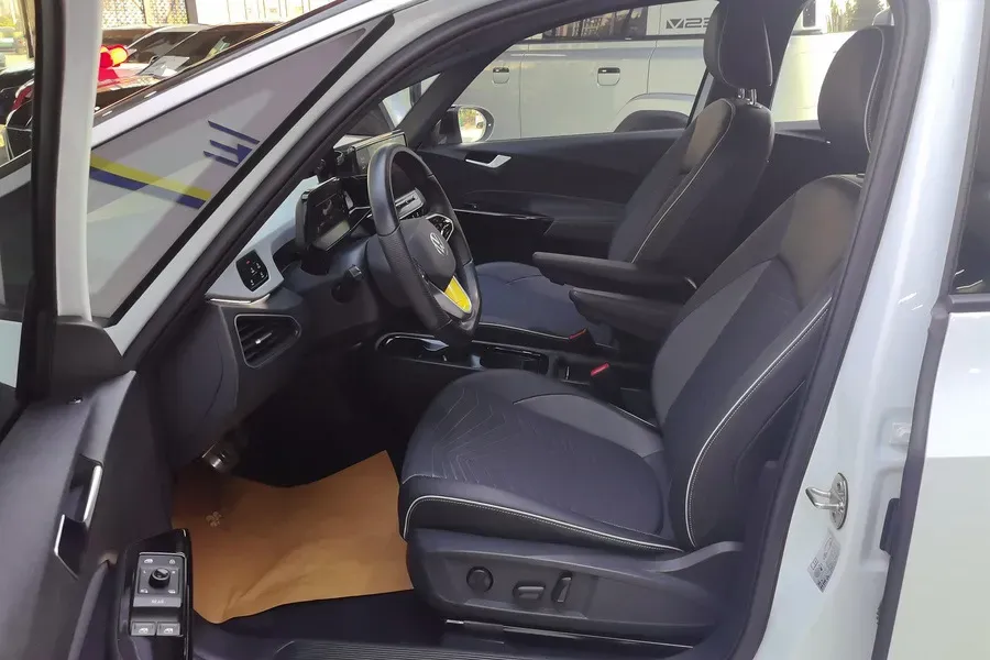 2023 Volkswagen ID.3 BEV 52.8KWH,autocango,china used car exporter,china ev exporter,chinese used car exporter,chinese used ev exporter