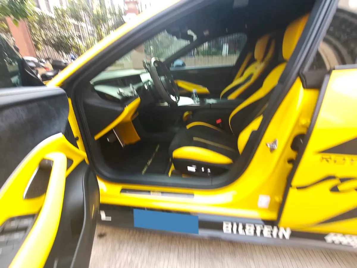 2025 MI SU7 Ultra BEV 93.7KWH,autocango,china used car exporter,china ev exporter,chinese used car exporter,chinese used ev exporter