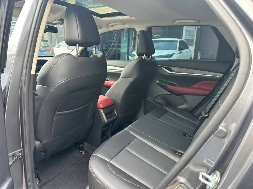 2022 ChangAn CS55 Plus 1.5T 180HP L4 6MT,autocango,china used car exporter,china ev exporter,chinese used car exporter,chinese used ev exporter