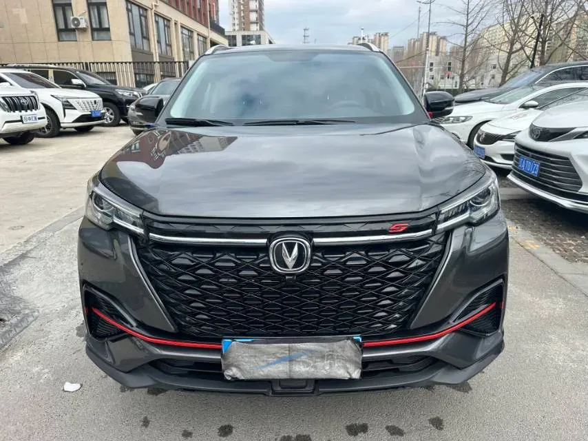 2022 ChangAn CS55 Plus 1.5T 180HP L4 6MT,autocango,china used car exporter,china ev exporter,chinese used car exporter,chinese used ev exporter