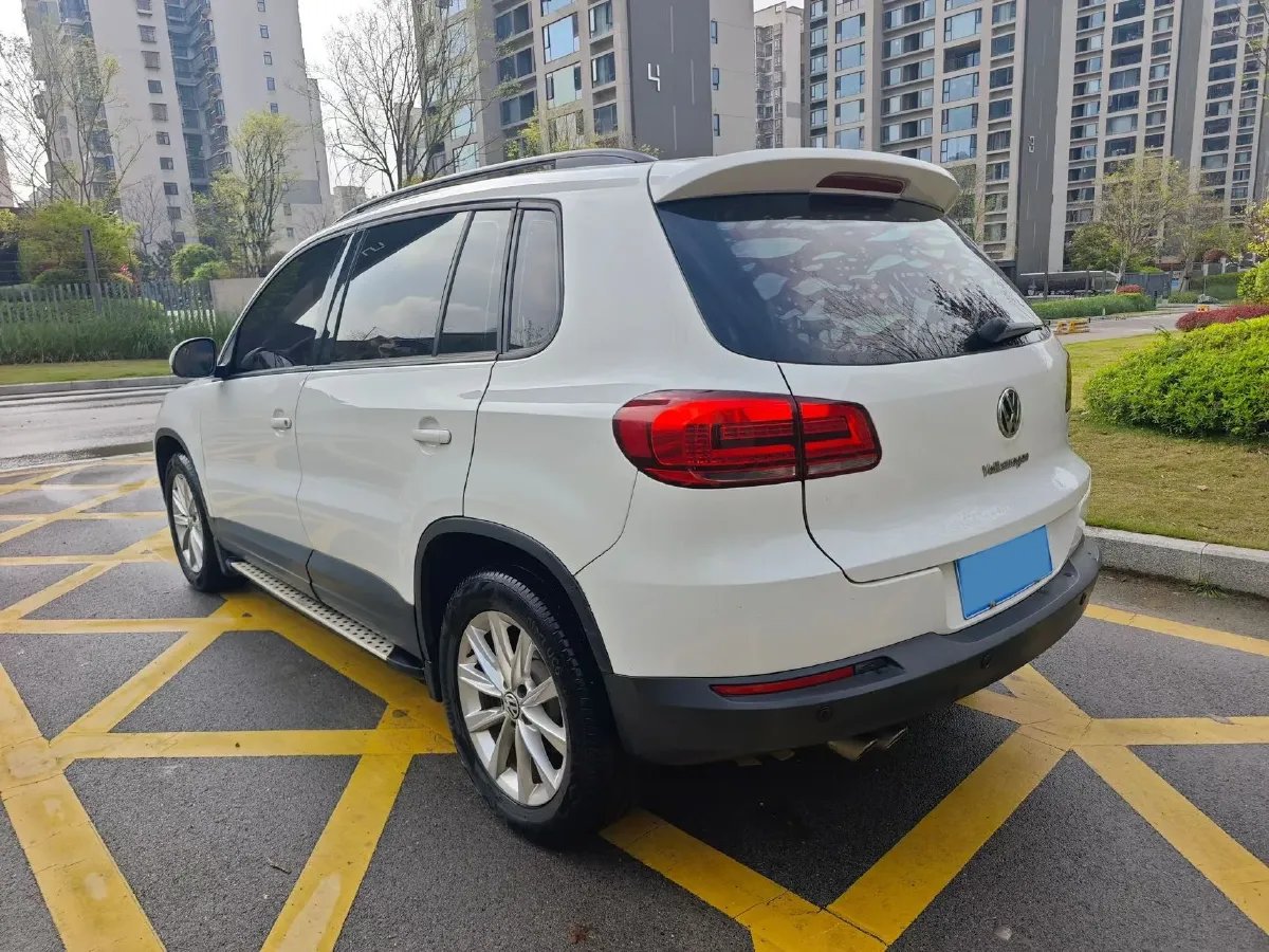2017 Haval H9 2.0T 190HP L4 8AT,autocango,china used car exporter,china ev exporter,chinese used car exporter,chinese used ev exporter