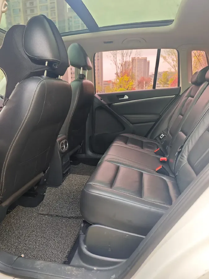 2017 Haval H9 2.0T 190HP L4 8AT,autocango,china used car exporter,china ev exporter,chinese used car exporter,chinese used ev exporter