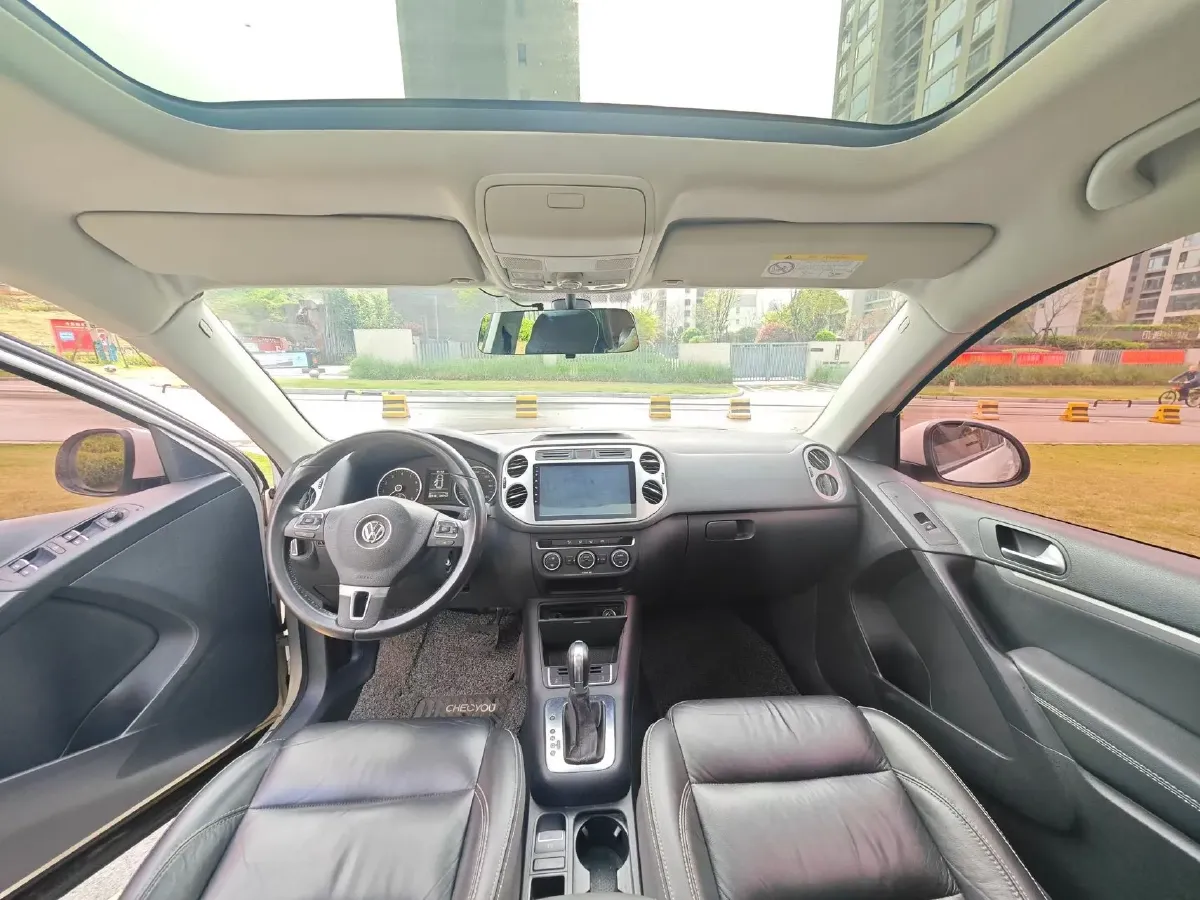 2017 Haval H9 2.0T 190HP L4 8AT,autocango,china used car exporter,china ev exporter,chinese used car exporter,chinese used ev exporter