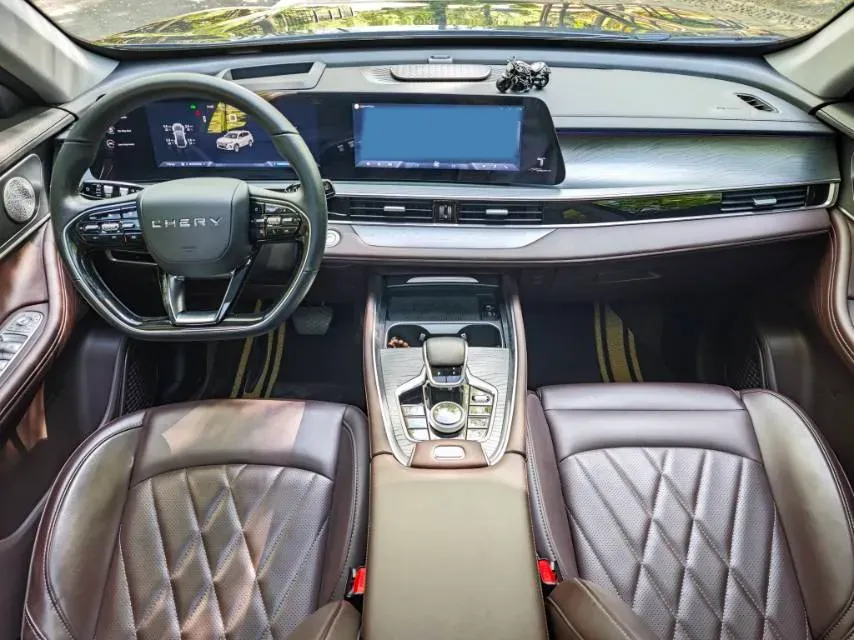 2024 Chery Tiggo 8 PRO 2.0T 254HP L4 7DCT,autocango,china used car exporter,china ev exporter,chinese used car exporter,chinese used ev exporter