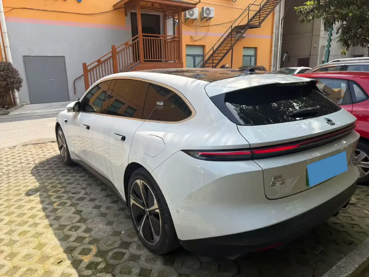2023 NIO ET5T BEV 100KWH,autocango,china used car exporter,china ev exporter,chinese used car exporter,chinese used ev exporter