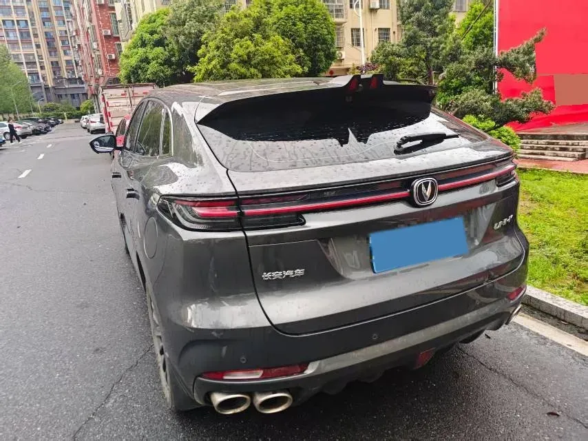 2021 ChangAn UNI-K 2.0T 233HP L4 8AT,autocango,china used car exporter,china ev exporter,chinese used car exporter,chinese used ev exporter