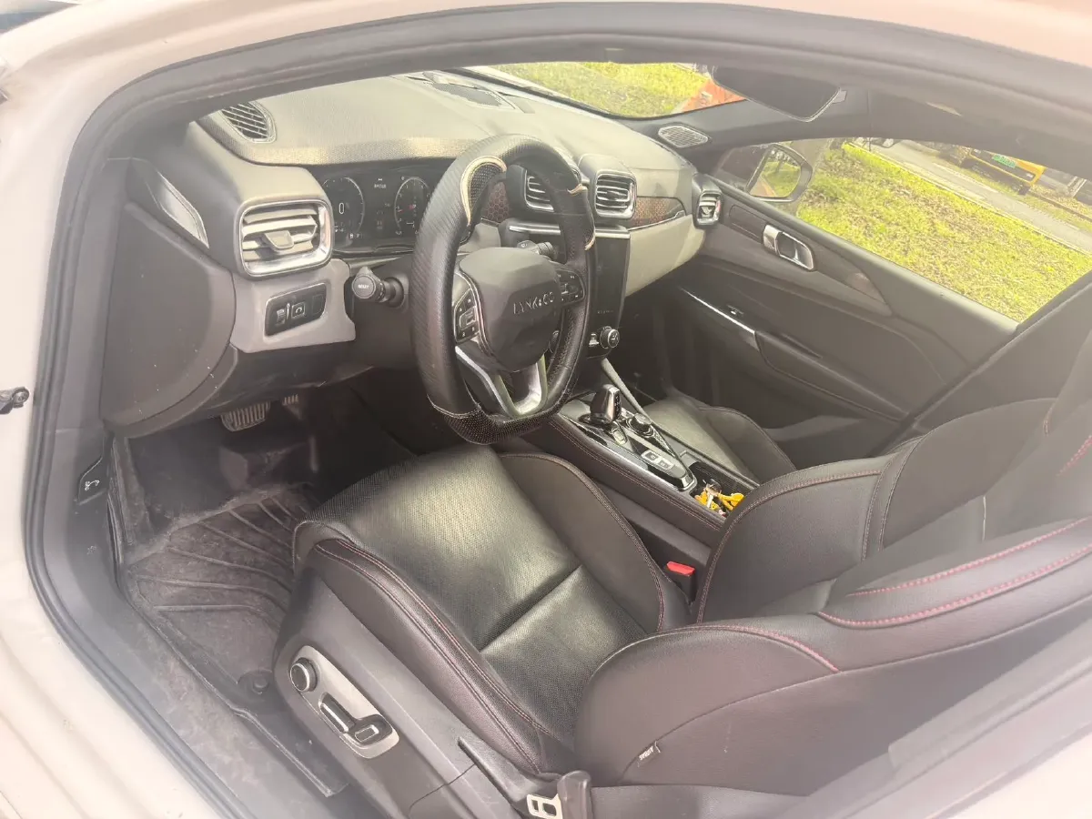 2020 LYNK&CO 03 2.0T 190HP L4 6AT,autocango,china used car exporter,china ev exporter,chinese used car exporter,chinese used ev exporter