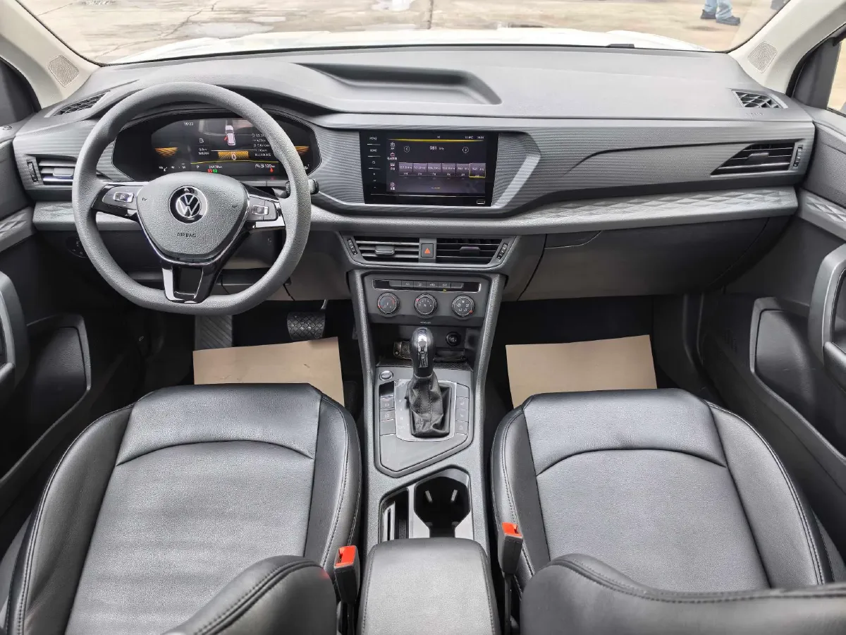 2022 Ford Transit 2.0T 202HP L4 6AT,autocango,china used car exporter,china ev exporter,chinese used car exporter,chinese used ev exporter