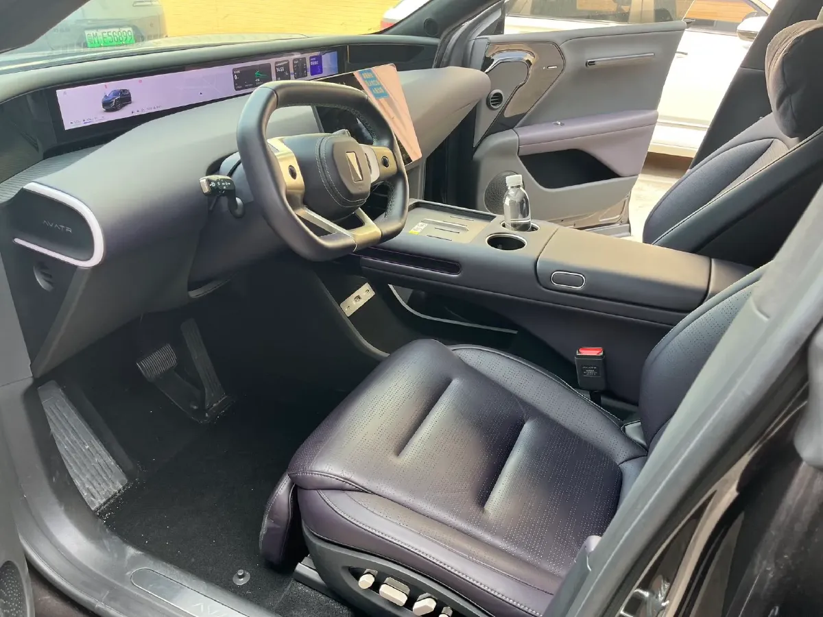 2024 Avatr 07 1.5T 156HP L4 REEV 39.05KWH,autocango,china used car exporter,china ev exporter,chinese used car exporter,chinese used ev exporter