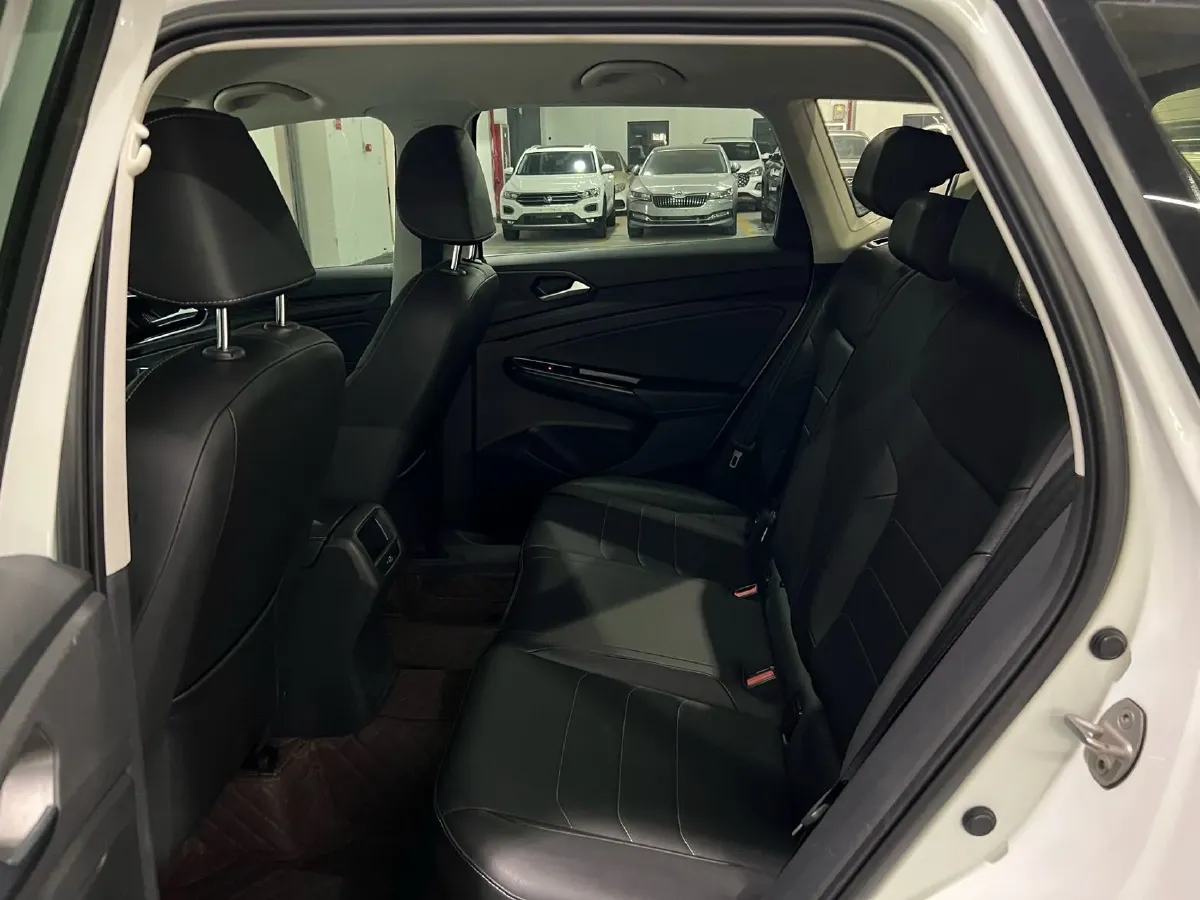 2022 Jetta VS5 1.4T 150HP L4 6AT,autocango,china used car exporter,china ev exporter,chinese used car exporter,chinese used ev exporter