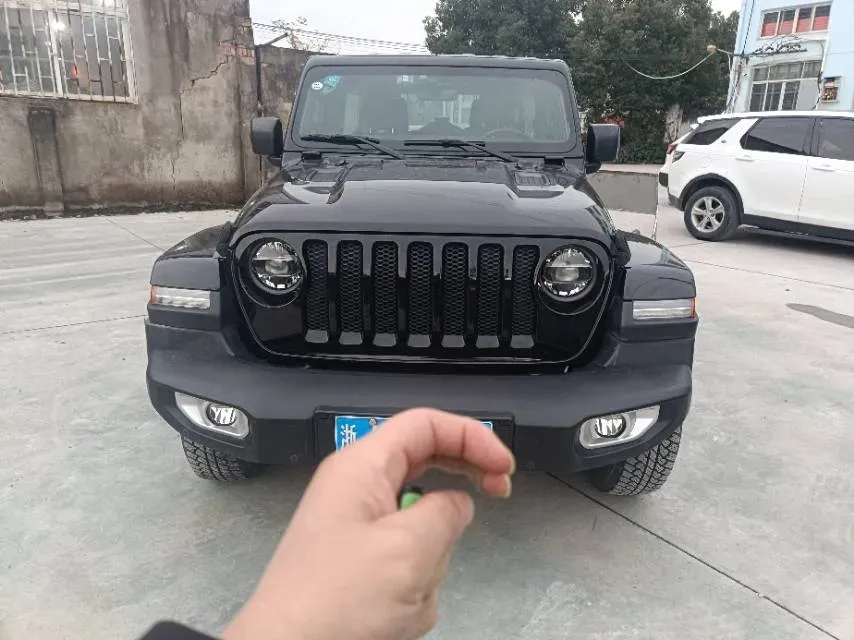 2019 Jeep Wrangler 2.0T 266HP L4 8AT,autocango,china used car exporter,china ev exporter,chinese used car exporter,chinese used ev exporter