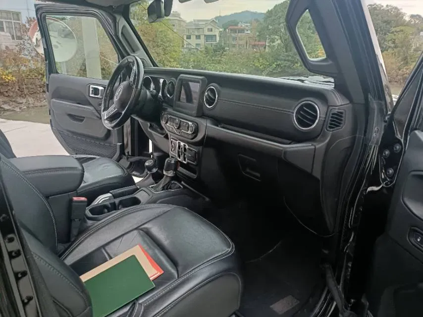 2019 Jeep Wrangler 2.0T 266HP L4 8AT,autocango,china used car exporter,china ev exporter,chinese used car exporter,chinese used ev exporter