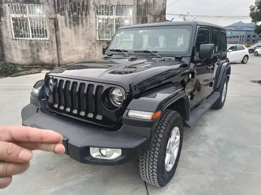 2019 Jeep Wrangler 2.0T 266HP L4 8AT,autocango,china used car exporter,china ev exporter,chinese used car exporter,chinese used ev exporter