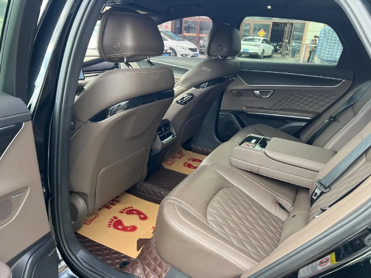 2022 Volkswagen Tiguan L 2.0T 186HP L4 7DCT,autocango,china used car exporter,china ev exporter,chinese used car exporter,chinese used ev exporter