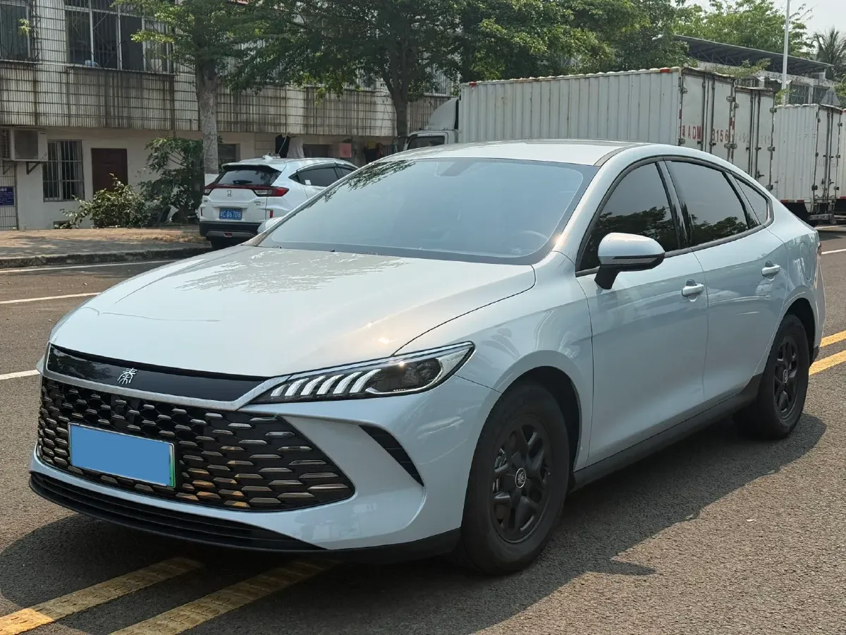 2025 BYD Qin Plus 1.5L 101HP L4 E-CVT PHEV 7.68KWH,autocango,china used car exporter,china ev exporter,chinese used car exporter,chinese used ev exporter