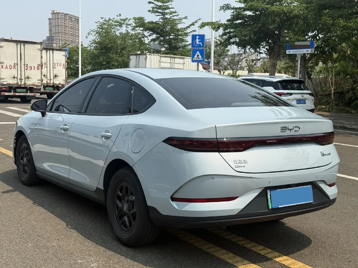 2025 BYD Qin Plus 1.5L 101HP L4 E-CVT PHEV 7.68KWH,autocango,china used car exporter,china ev exporter,chinese used car exporter,chinese used ev exporter
