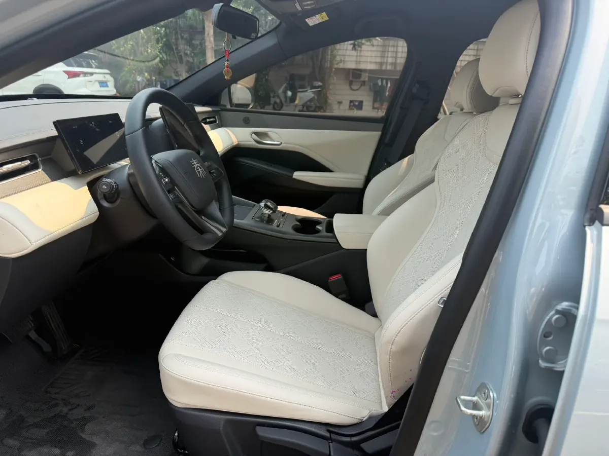 2025 BYD Qin Plus 1.5L 101HP L4 E-CVT PHEV 7.68KWH,autocango,china used car exporter,china ev exporter,chinese used car exporter,chinese used ev exporter