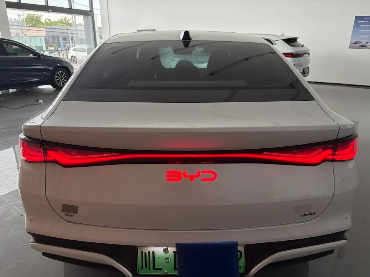 2025 BYD QinL BEV,autocango,china used car exporter,china ev exporter,chinese used car exporter,chinese used ev exporter