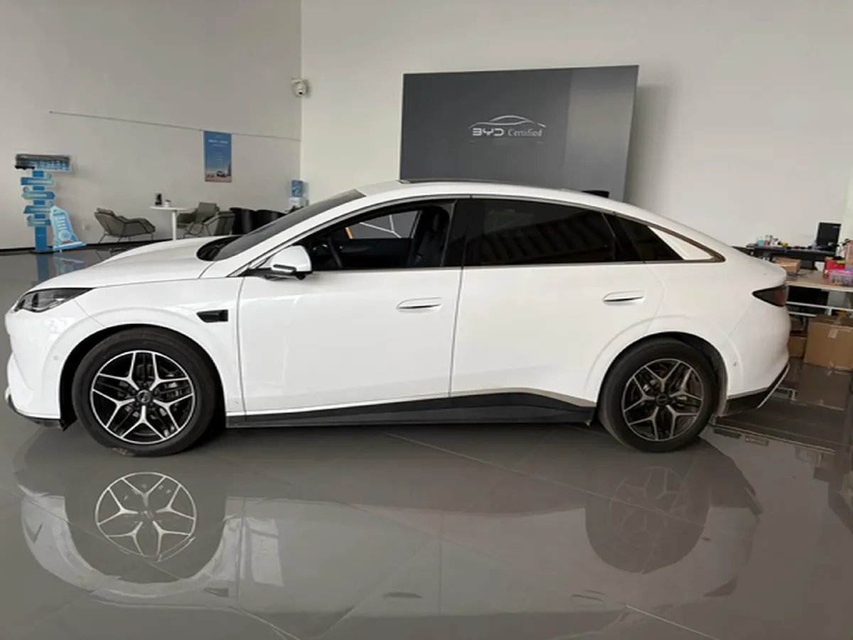 2025 BYD QinL BEV,autocango,china used car exporter,china ev exporter,chinese used car exporter,chinese used ev exporter