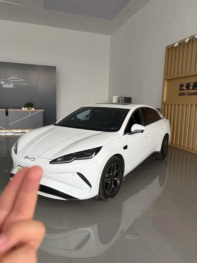 2025 BYD QinL BEV,autocango,china used car exporter,china ev exporter,chinese used car exporter,chinese used ev exporter