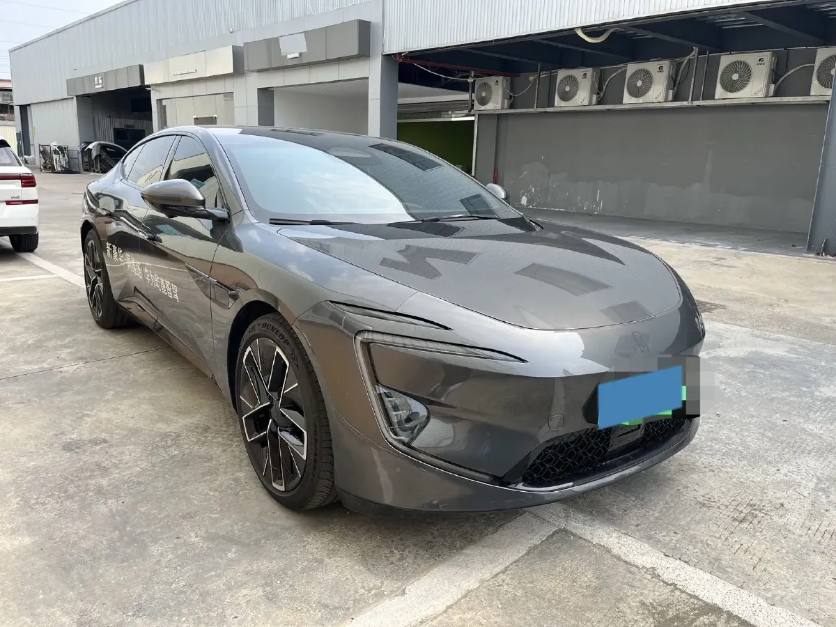 2025 Avatr 12 1.5T 156HP L4 REEV 39.05KWH,autocango,china used car exporter,china ev exporter,chinese used car exporter,chinese used ev exporter