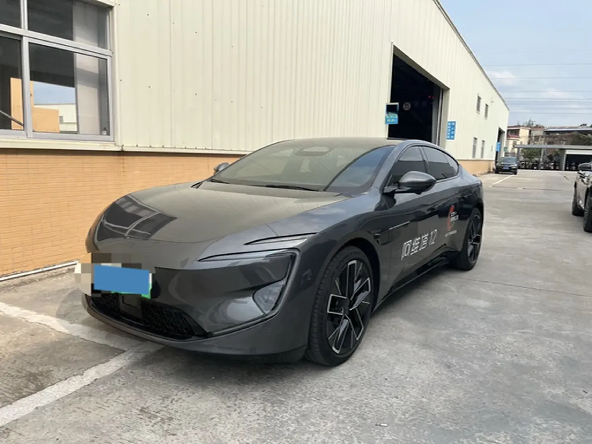 2025 Avatr 12 1.5T 156HP L4 REEV 39.05KWH,autocango,china used car exporter,china ev exporter,chinese used car exporter,chinese used ev exporter