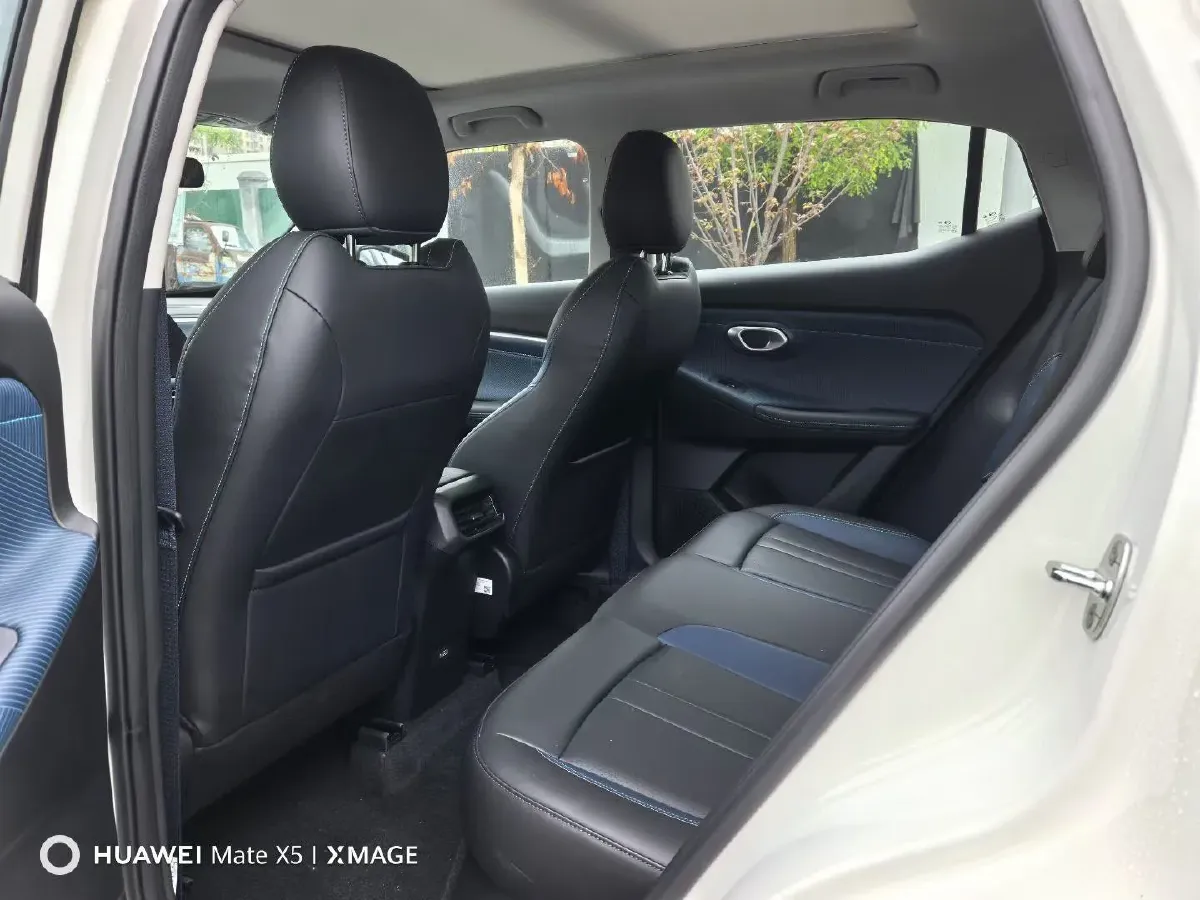 2026 GAC Trumpchi GS3 1.5T 177HP L4 7DCT,autocango,china used car exporter,china ev exporter,chinese used car exporter,chinese used ev exporter