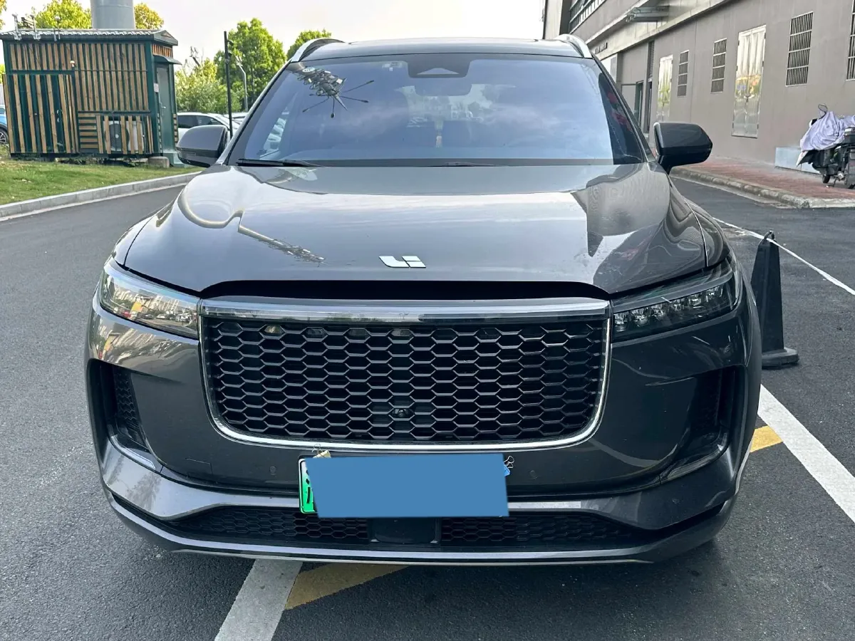 2021 Li ONE Range Extended 131HP REEV 40.5KWH,autocango,china used car exporter,china ev exporter,chinese used car exporter,chinese used ev exporter
