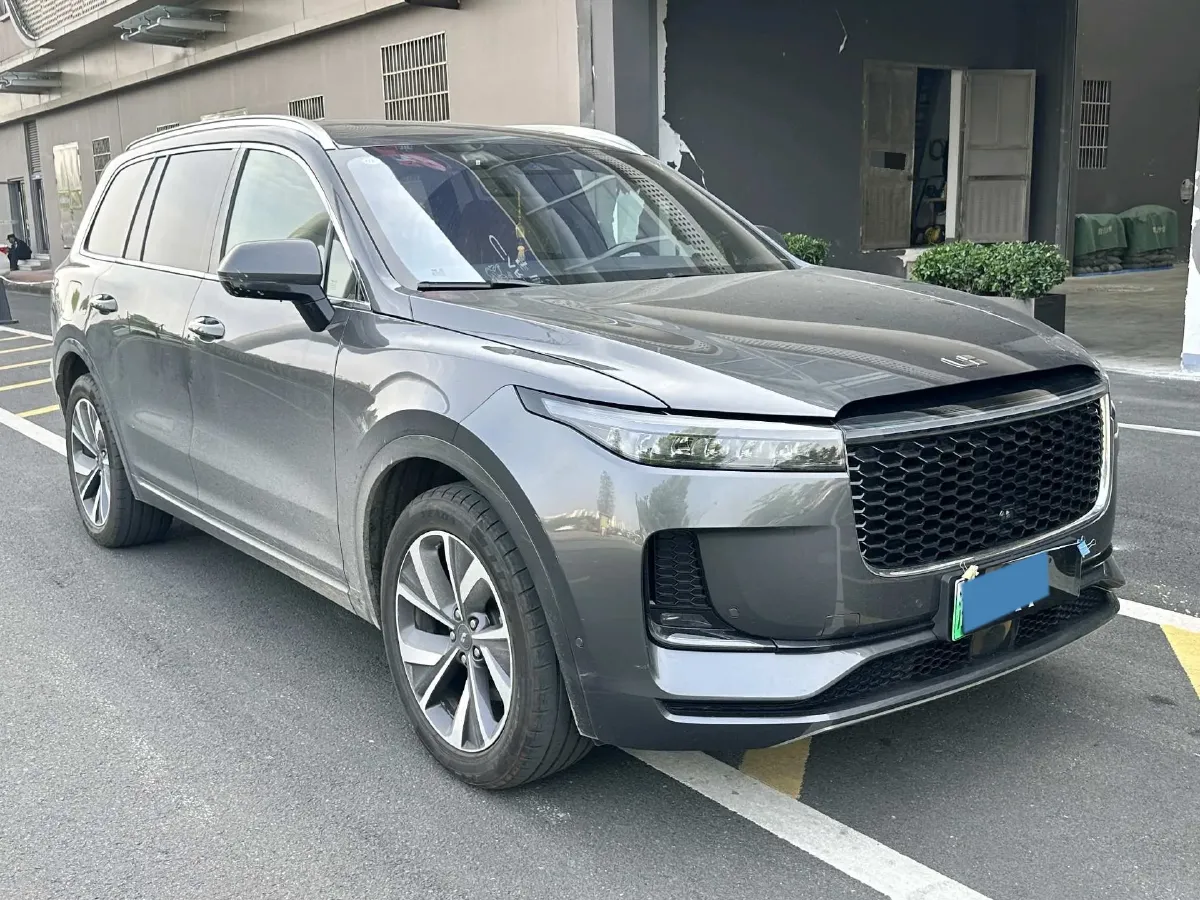 2021 Li ONE Range Extended 131HP REEV 40.5KWH,autocango,china used car exporter,china ev exporter,chinese used car exporter,chinese used ev exporter