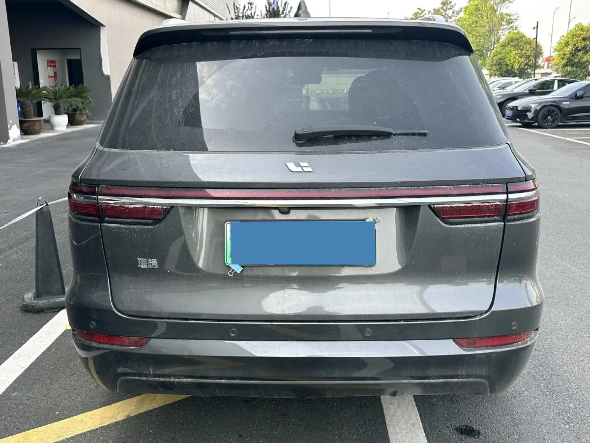 2021 Li ONE Range Extended 131HP REEV 40.5KWH,autocango,china used car exporter,china ev exporter,chinese used car exporter,chinese used ev exporter