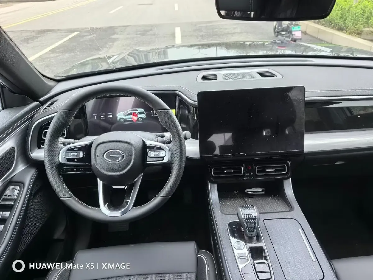 2025 GAC Trumpchi GS8 2.0T 252HP L4 8AT,autocango,china used car exporter,china ev exporter,chinese used car exporter,chinese used ev exporter