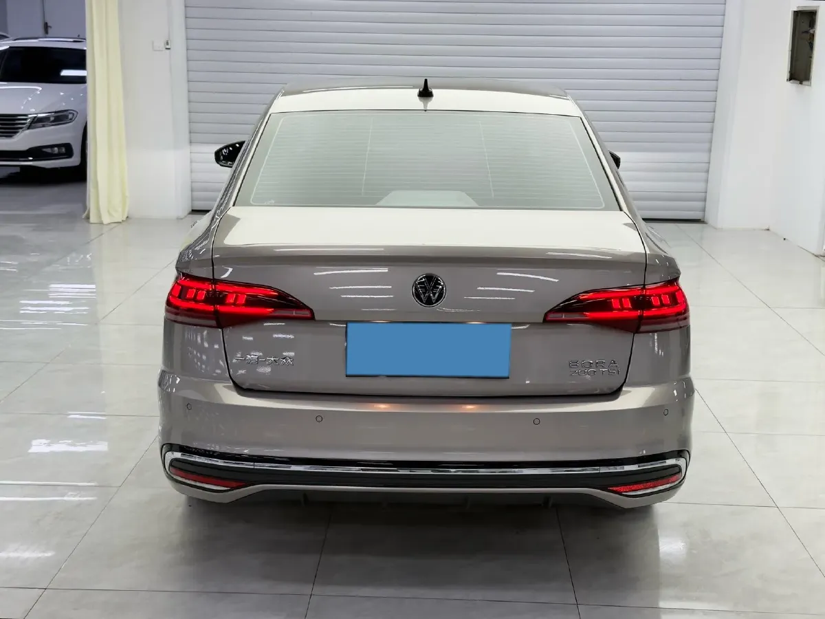 2023 Volkswagen Bora 1.2T 116HP L4 7DCT,autocango,china used car exporter,china ev exporter,chinese used car exporter,chinese used ev exporter
