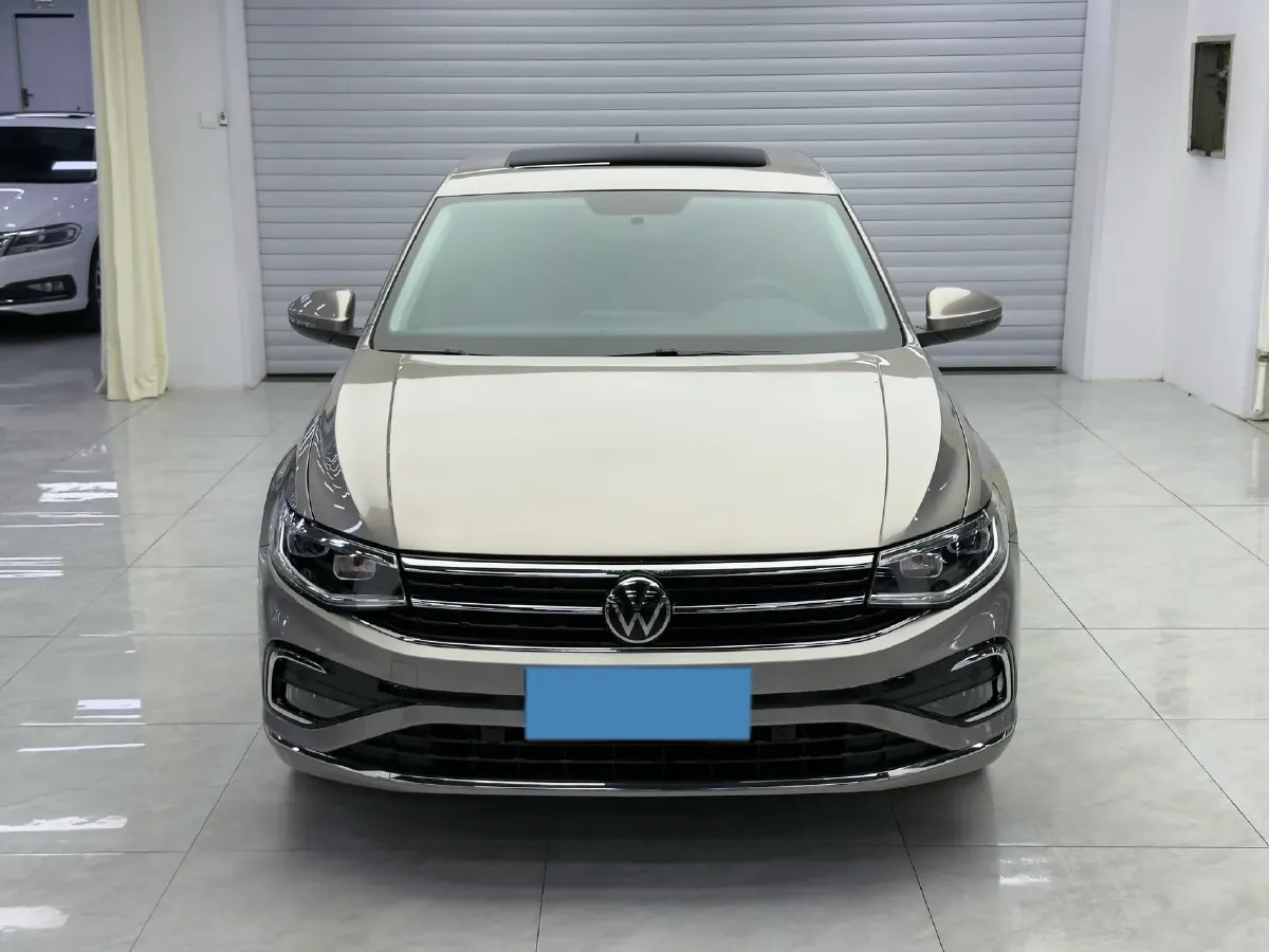 2023 Volkswagen Bora 1.2T 116HP L4 7DCT,autocango,china used car exporter,china ev exporter,chinese used car exporter,chinese used ev exporter