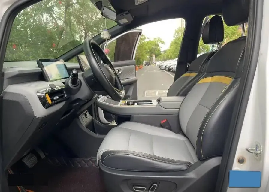 2025 Chery Tiggo8 PLUS C-DM 1.5T 156HP L4 1DHT PHEV,autocango,china used car exporter,china ev exporter,chinese used car exporter,chinese used ev exporter